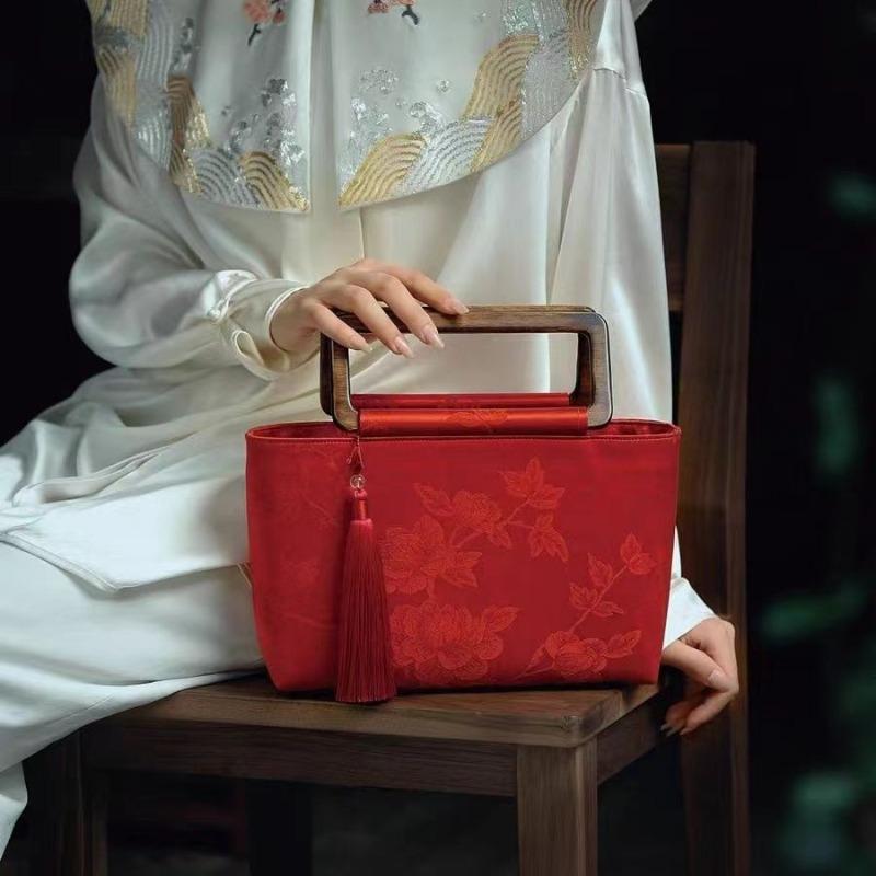 

New fragrant cloud yarn new Chinese wedding bag red wedding bag cheongsam Chinese style bride handbag women