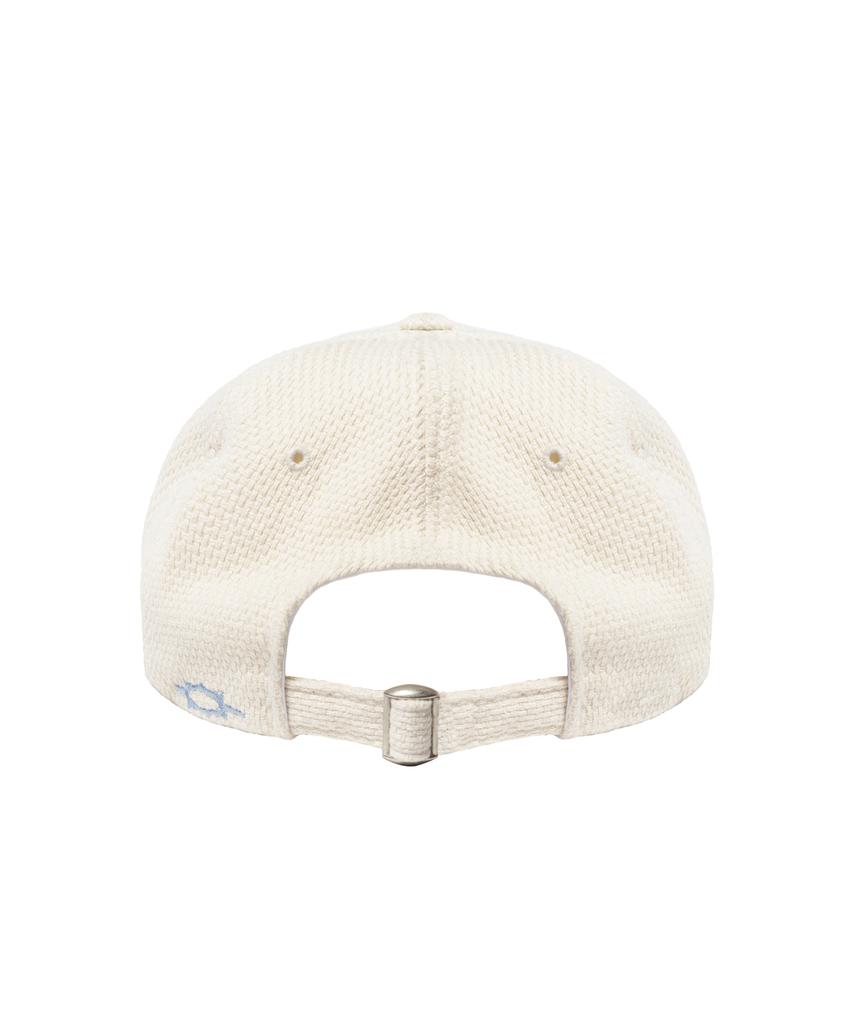 Lujeoseukeulleob Star Logo Cap Ivory