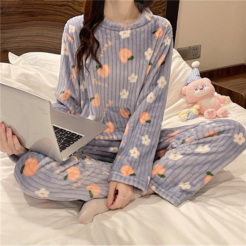 Coral Fleece Pajamas for Women, Autumn and Winter Thickened Flannel Cute Homewear, Loose Long Fashion Cardigan Set for Outerwear