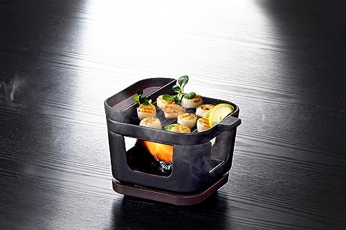 Ishigaki Sangyo Cast Iron COLO Square Grill Pan with Sauce Cup, Black, 16.5cm Wide x 13.8cm Deep x 11.5cm High, 250ml Capacity, 90ml Cup, Induction Co