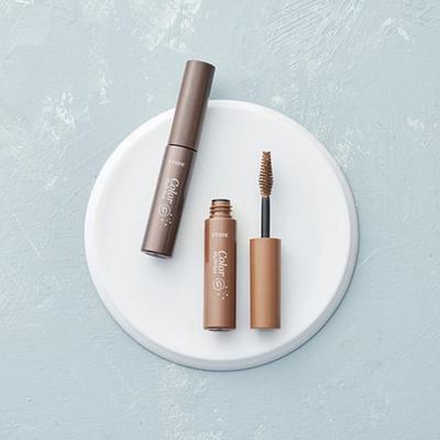 Očný make-up – Ceruzky a gély na obočie