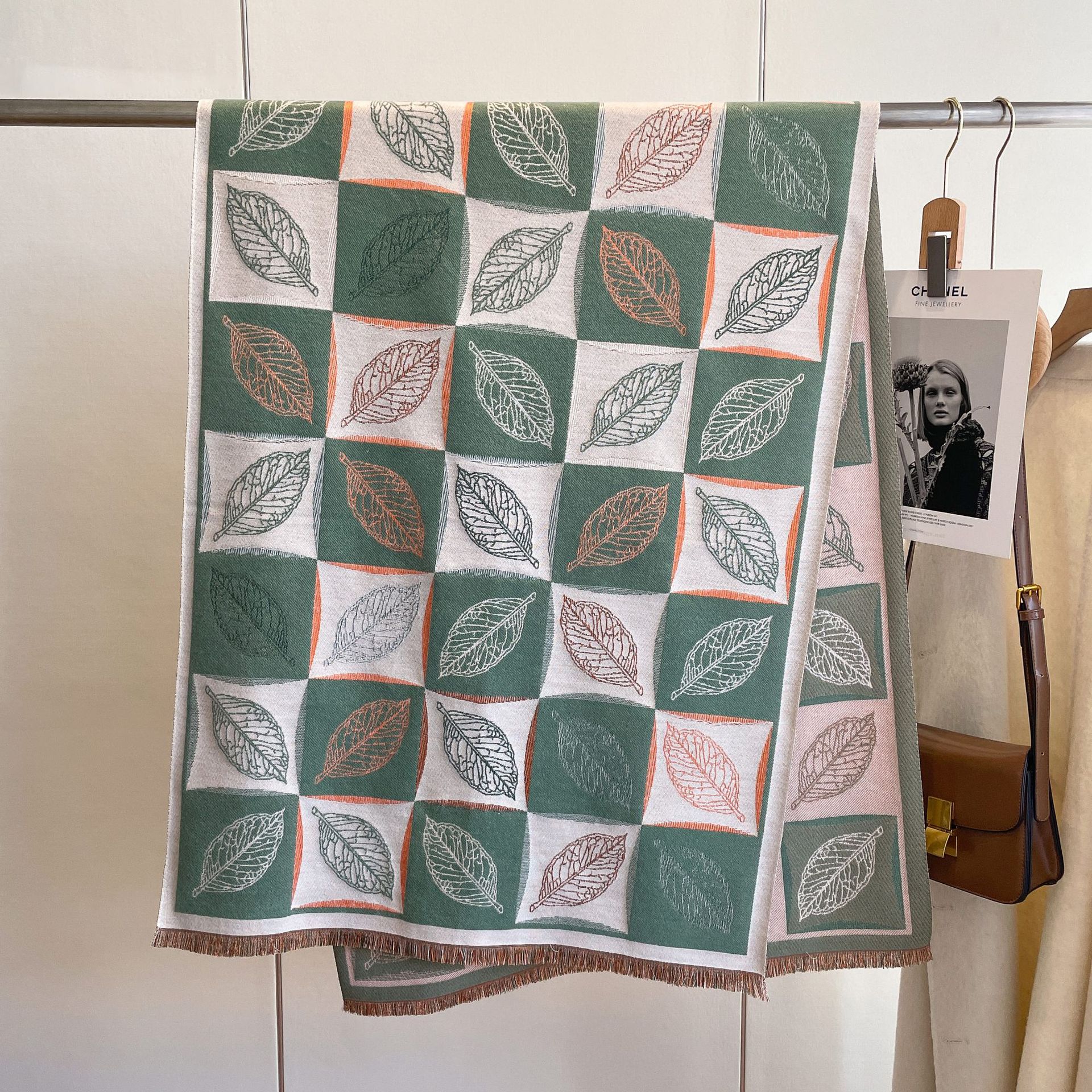 

Классический черно-белый клетчатый шарф из искусственного кашемира в корейском стиле, утолщенный теплый шарф, женская двусторонняя многофункциональная большая шаль 180*65cm зелёный