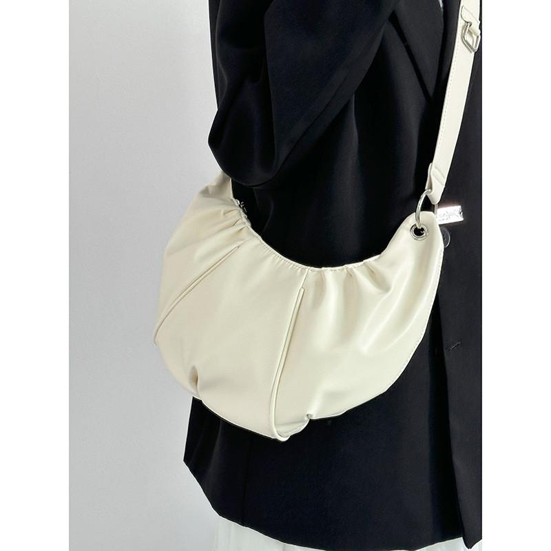 Ielgy Style Korean Version Pleated Pod Bag Female Large Capacity Croissant Shoulder Messenger Bag
