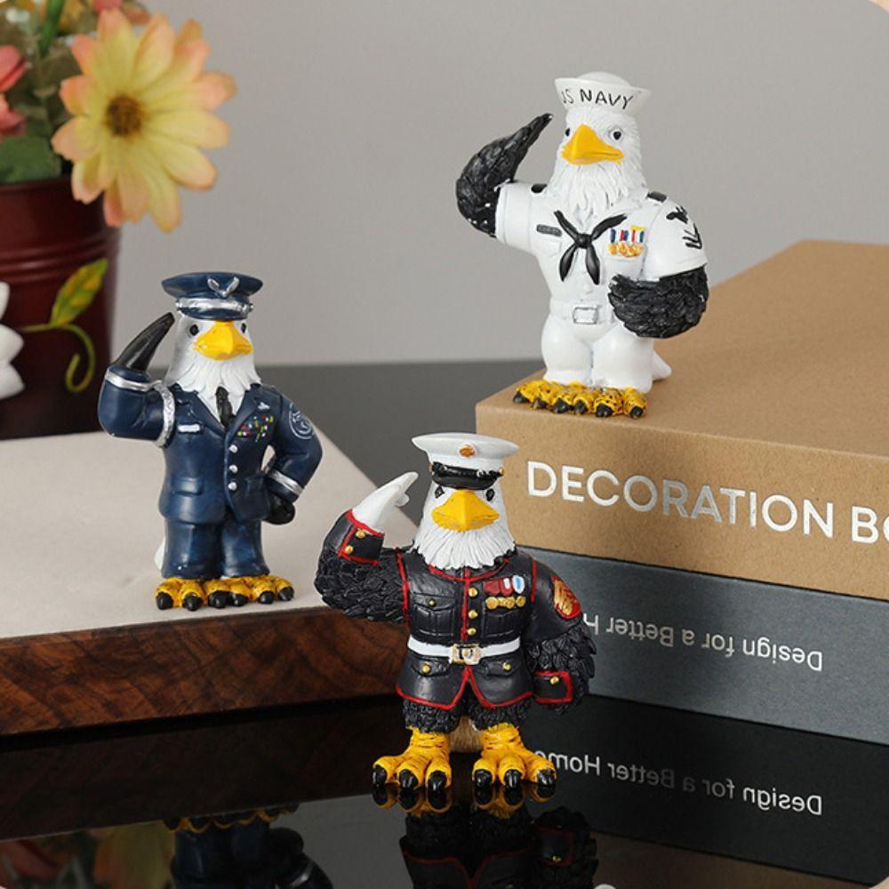 Art Eagle Ornament Cute Animal Sculpture Desktop Ornament Eagle Statue Living Room