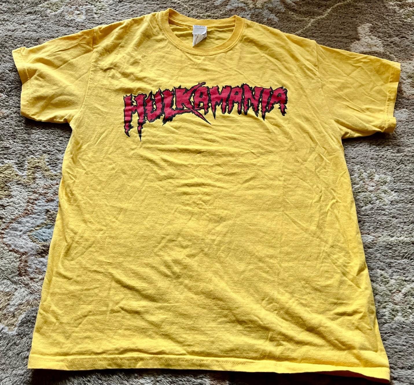 Excellent 1990 s Wrestling Yellow T-Shirt HULK HOGAN Hulkamania Size: M M