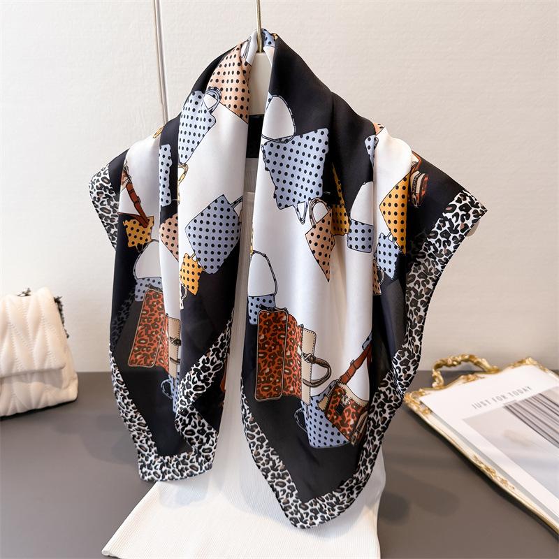 Luxury Designer Silk 70Cm Square Scarf Women Satin Print Shawl Neckerchief Smooth Scarves Bandana Hjiab Wrap Foulard