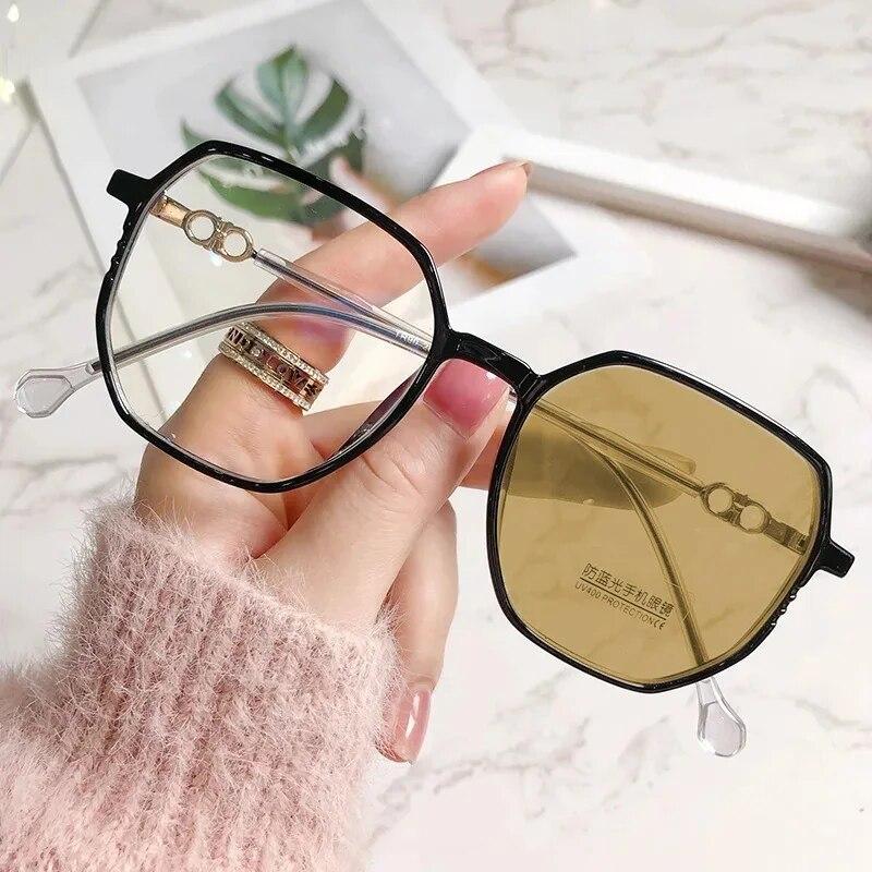 Photochrome Myopie-Brille für Damen, Modetrend, Anti-Blaulicht-Computer-Minus-Brille, fertige Farbwechsel-Sonnenbrille