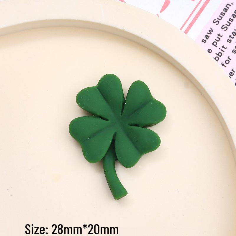 Childlike Leaf-Themed Resin DIY Ornaments: Cartoon Hair Clips & Croc Charms