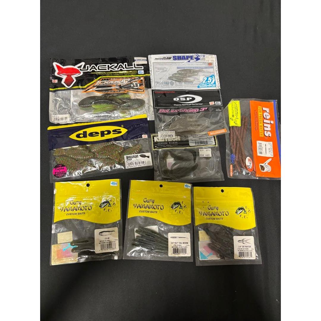 Used Bass fishing worm bulk sale 9 piece set