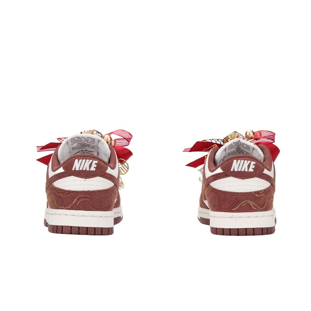 Nike Dunk Fili Dorati di Connessione Antiscivolo Basse Scarpe da Skateboard Unisex Bianco Rosso HJ7673-001(Team724- )