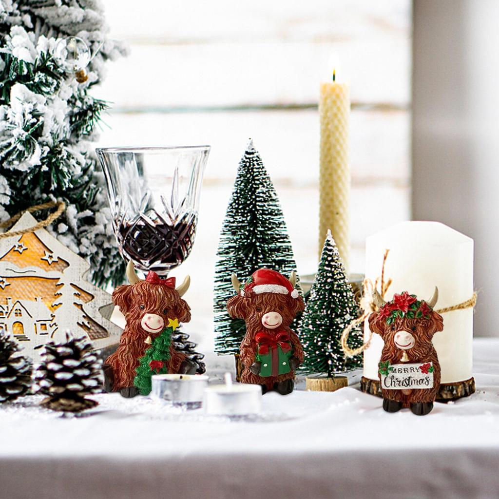 3pcs Christmas Highland Cattle Statues Cute Highland Cow Resin Sculpture Decorations Accessories Christmas Gifts