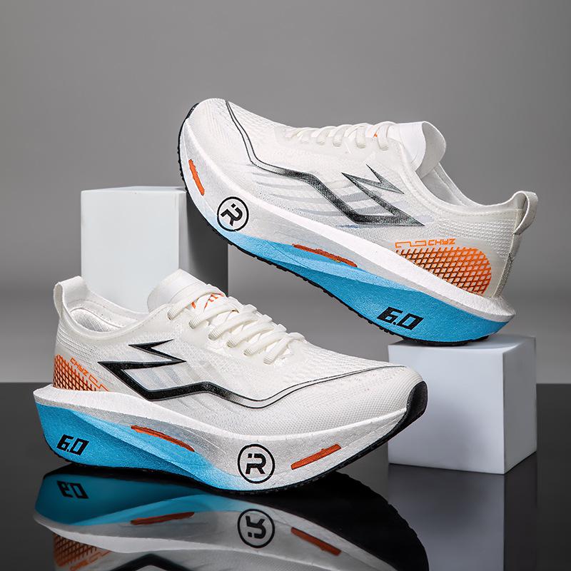 

Марафонки с карбоновой пластиной: Легкий, дышащий и удобный для гонок с амортизацией EU 44