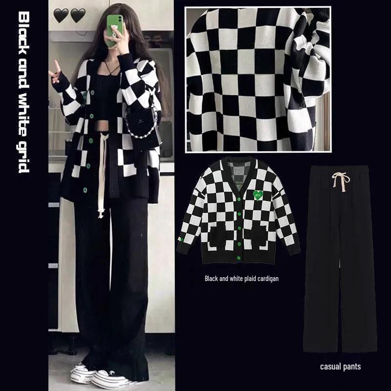 

[Two-Piece Set] Autumn/Winter Fashion Checkered Cardigan & Slimming Wide-Leg Pants for Women 3XL (150-175 jin)