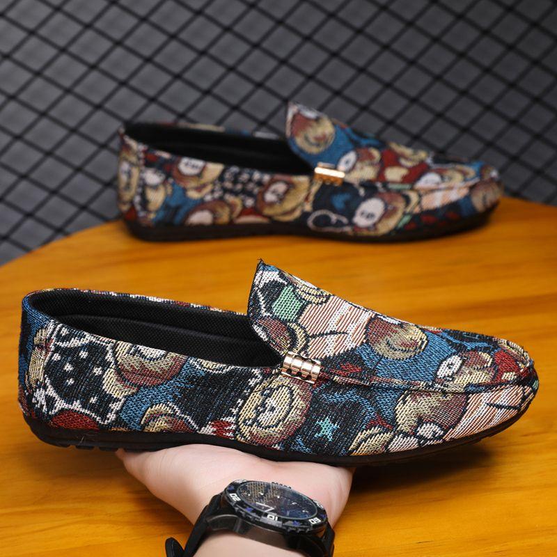 Fashion Male Shoe Canvas Office Breathable Round Toe Sneakers Walking Non-leather Adults High Quality Fashion Elegant Men's Casual Shoes