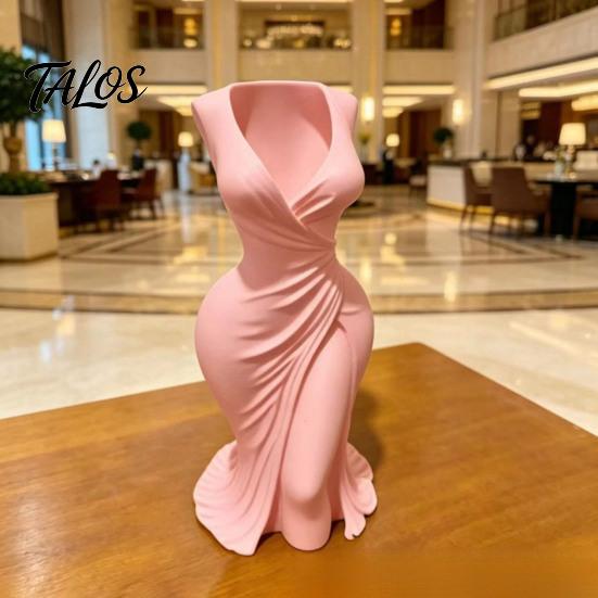 Dried Flower Holder 3D Printed Elegant Dress-Style Vase, Dual-Purpose Tabletop Decor with Flowing Pleated Skirt, Decorative Ornament Twisted