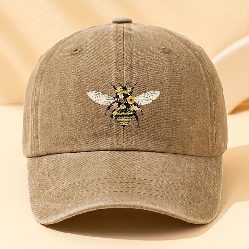 A Fashionable Bee Print Baseball Cap That Is Versatile for Outdoor Leisure, Duck Tongue Cap, and Travel Hat