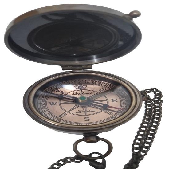 

Карманный компас с надписью DAUGHTER Функциональный компас