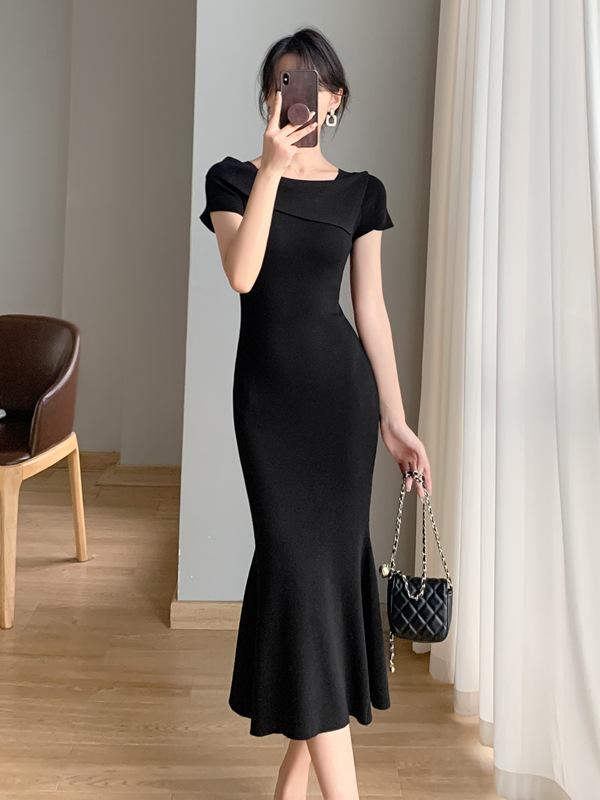 Spring/Summer Knitted Ice Silk Short Sleeve Fishtail Dress