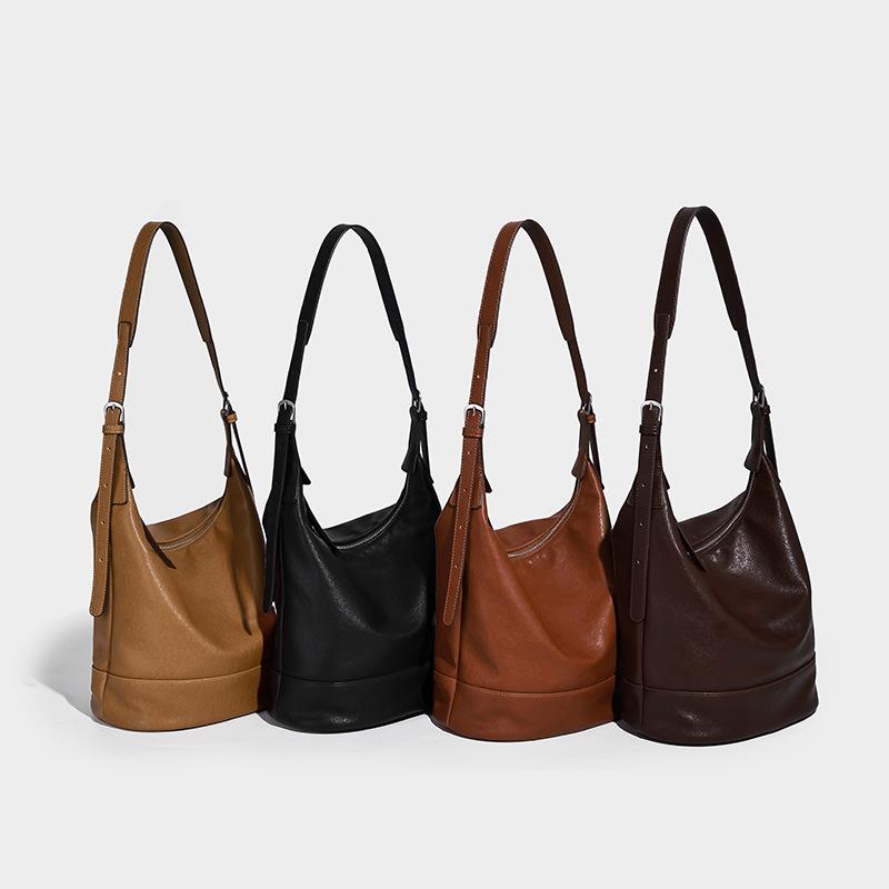 Tatami Bag 2025 Autumn and Winter New Bucket Bag Fashion Binaural Messenger Bag Large Capacity Women's Bag High Sense Shoulder Bag