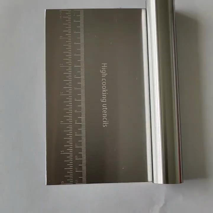 Stainless Steel Pasta Cutter, Home Use Scraper, Scaled Cake Flour and Rice Noodle Cutter, Baking Tools, Scraper