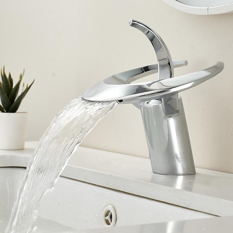 Brass Waterfall Faucet Hot and Cold Water Tap Bathroom Single Handle Single Hole Deck Mounted Basin Mixer Faucet