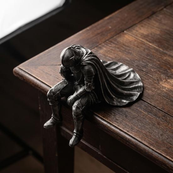 Medieval Knight Statue 3D Printed Statue, Meditating Figurine with Armor Cloak, Meditative Warrior Vintage Gothic Desktop Art Ornament for Bookshelf