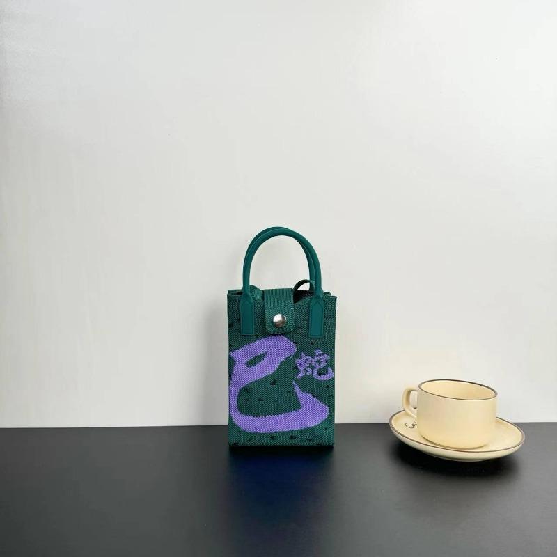 New Zodiac Knitted Mobile Phone Bag, High-end Dopamine Zodiac Exclusive Personality Versatile Messenger Bag
