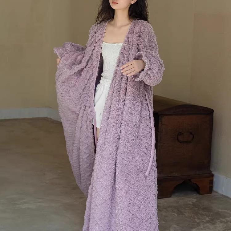 

Комплект пижамы для беременных в корейском стиле: Уютный хлопковый флисовый халат для кормления и послеродового комфорта M