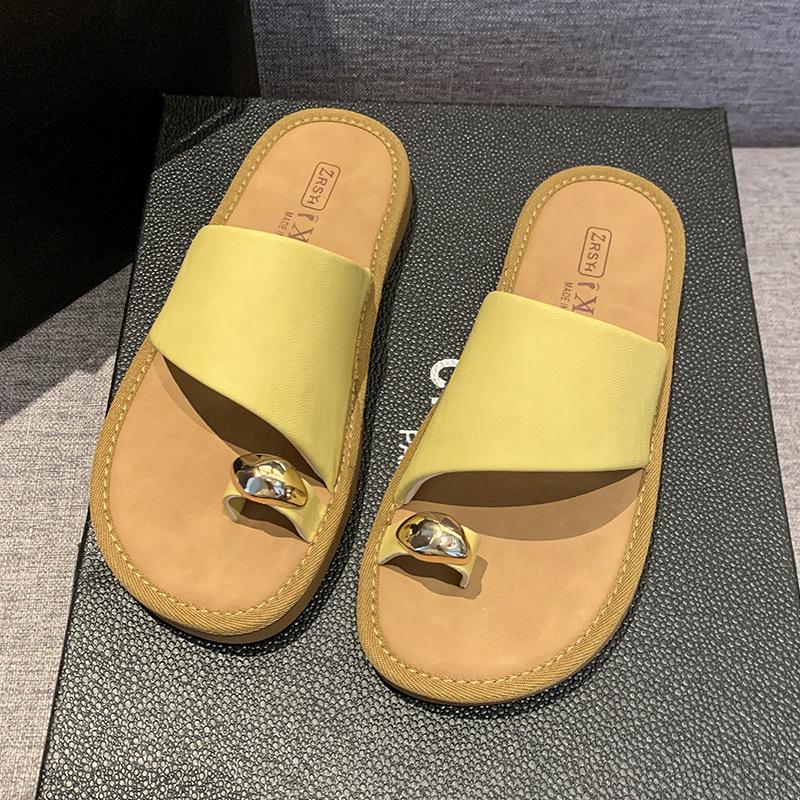 New One-pedal Toe Slippers Women's Summer 2025 Outer Wear Metal Buckle Versatile Flat Bottom One-word Cool Slippers French