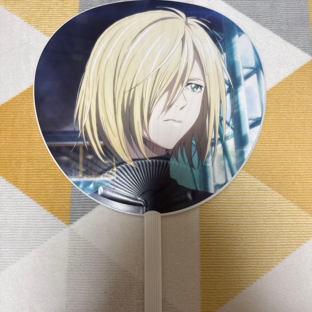 

[Б/У] Веер Юрий на льду, Веер для болельщиков, Большой Юрио