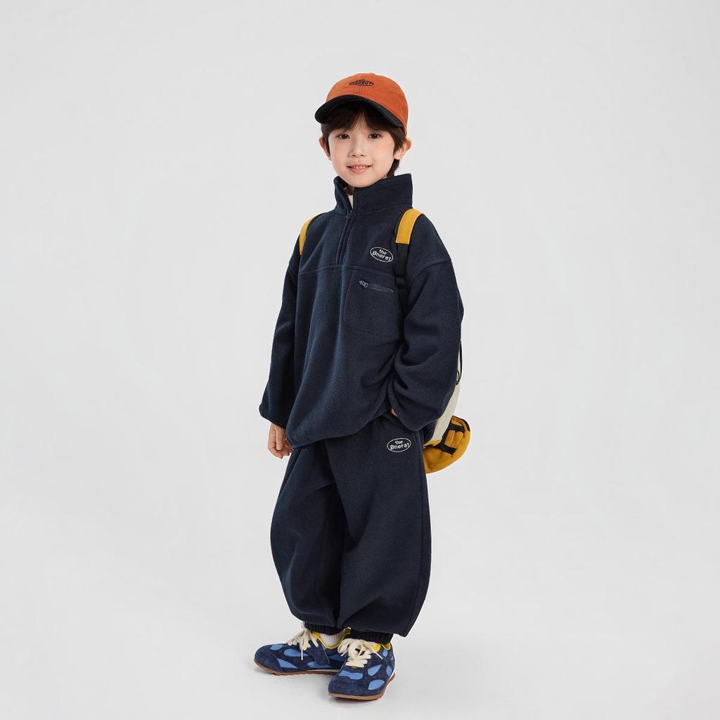 Chłopięcy zimowy zestaw 2025 puszysty sweter i spodnie polarowe