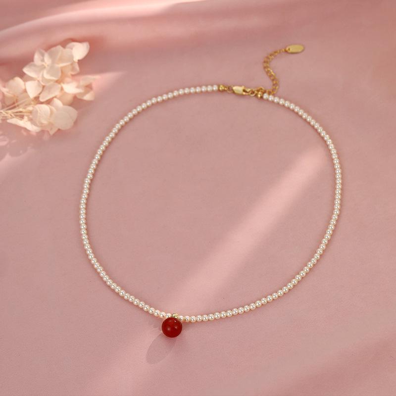 Elegant Retro Agate & Pearl Clavicle Necklace - Versatile High-End Fashion