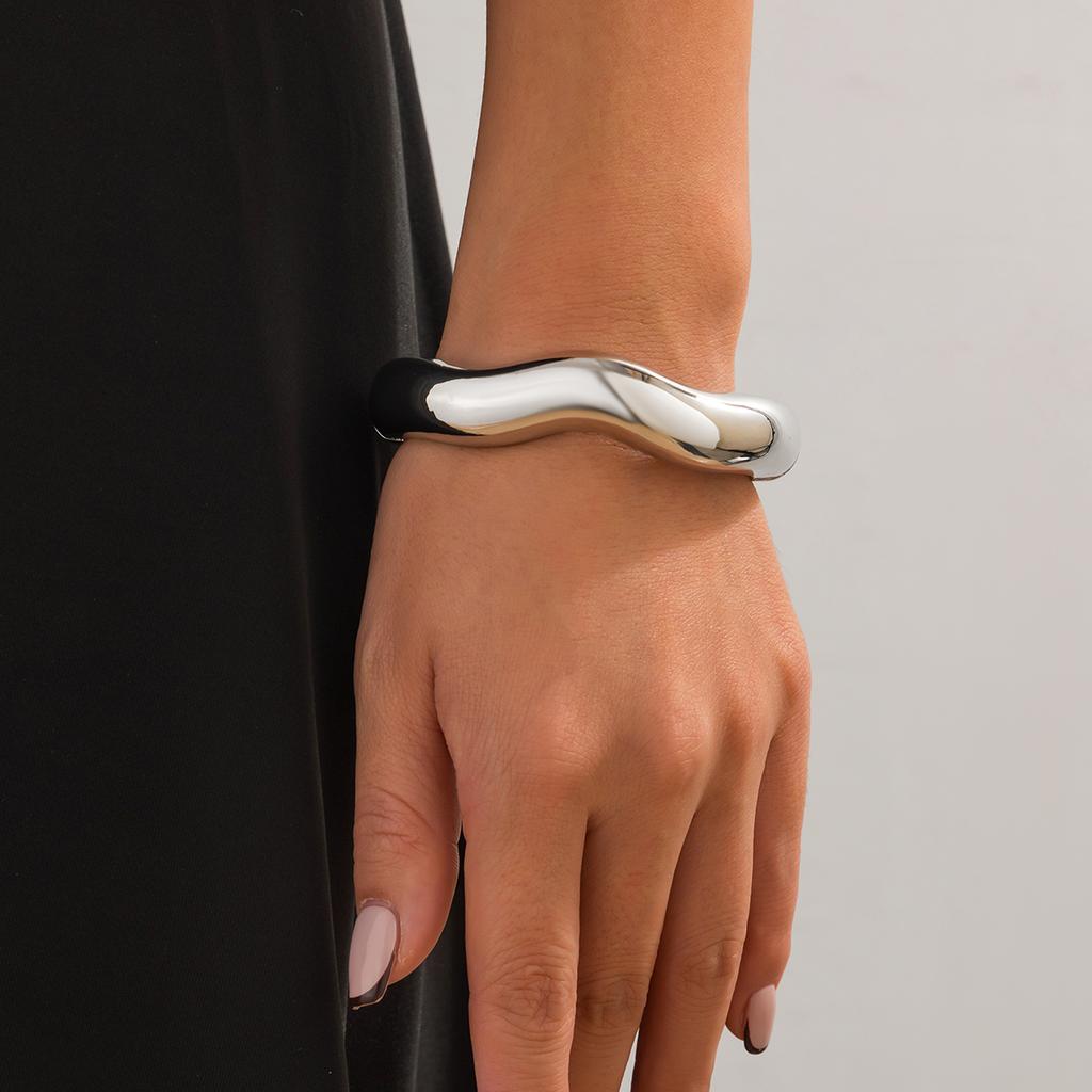 Ingemark Punk Hip Hop Irregular Metal Chunky Bangles for Women Vintage Fashion Gold Color Wave Spring Bracelets Men Jewelry Gift