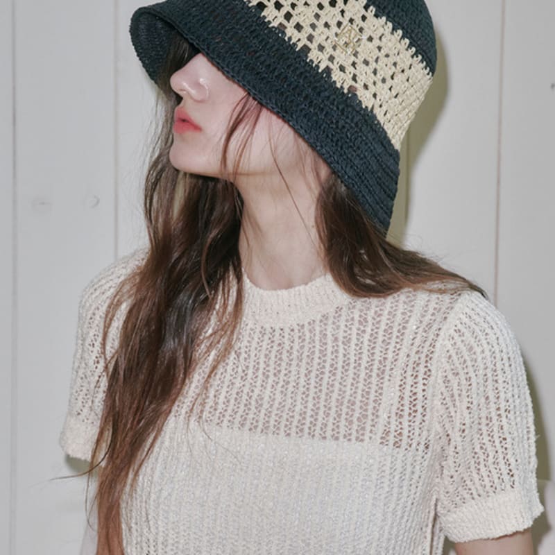 ALLINCOMPLETE Color Block Paper Crochet Hat (2 Colors)