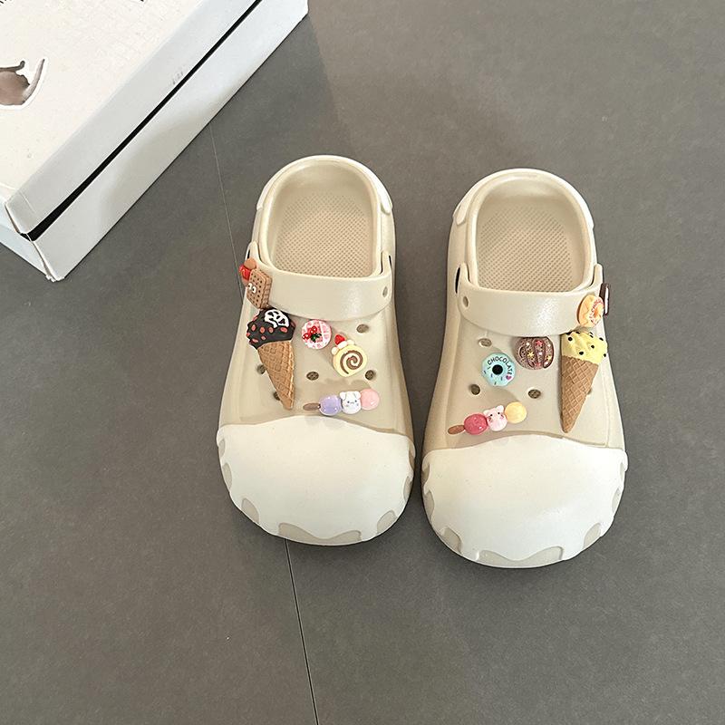 [BRSO] Cartoon cone soft-soled hole shoes are fashionable and versatile, cute, soft and cute in summer, and wear thick-soled cool slippers.
