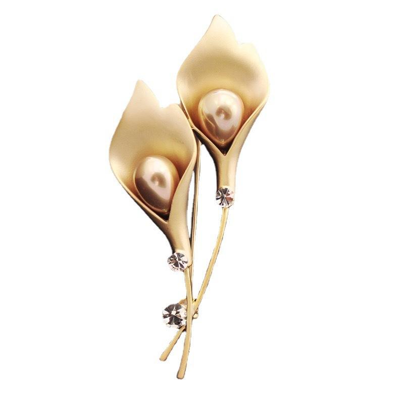Simple Tulip Brooch Women'S Summer Small Fresh Pearl Pin Elegant Temperament Women'S Corsage