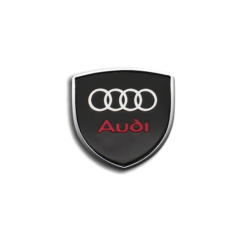 1/2 stk Metall Bil Skjold Logo Side Karosseri Bakluke Klistremerke For Audi A1 A3 A4 A5 A6 B5 B6 B7 B8 C5 C6 C7 A7 A8 Q3 Q5 Q7 TT 8V Dekal