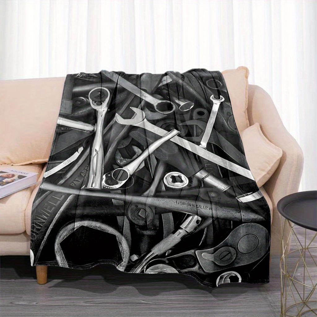 Manta de franela con patrón de destornillador y llave: cama, sofá, oficina, viajes, regalo, decoración, silla, cómoda y cálida
