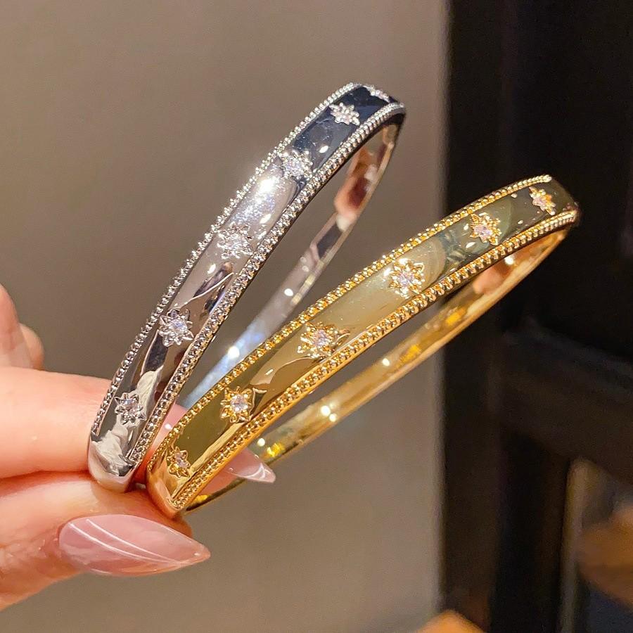 Vintage Geometric Copper Bracelet With 18k Gold Plating And Zirconia For Womens Fashion Jewelry