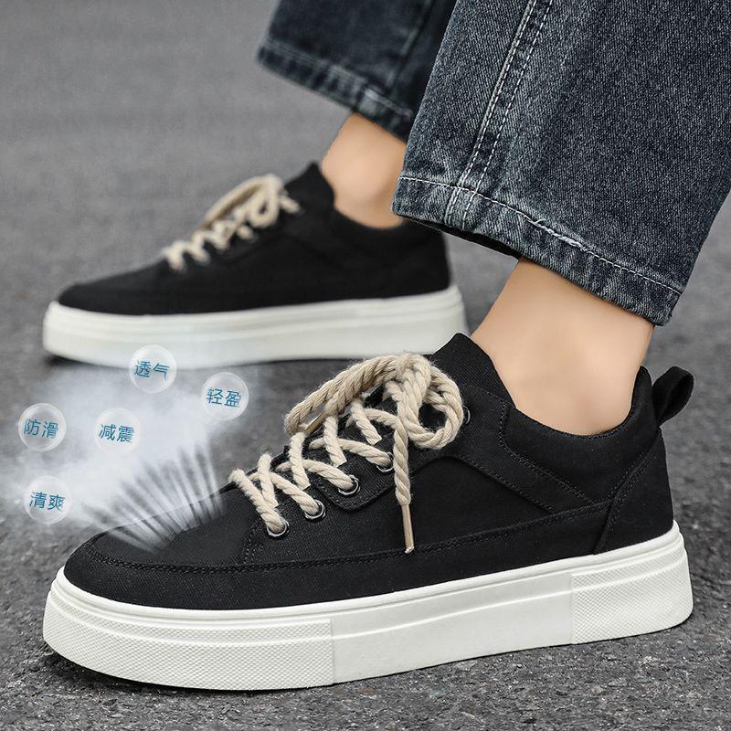 Canvas men's shoes 2025 new spring breathable niche design versatile casual board shoes sports black cloth shoes trendy shoes