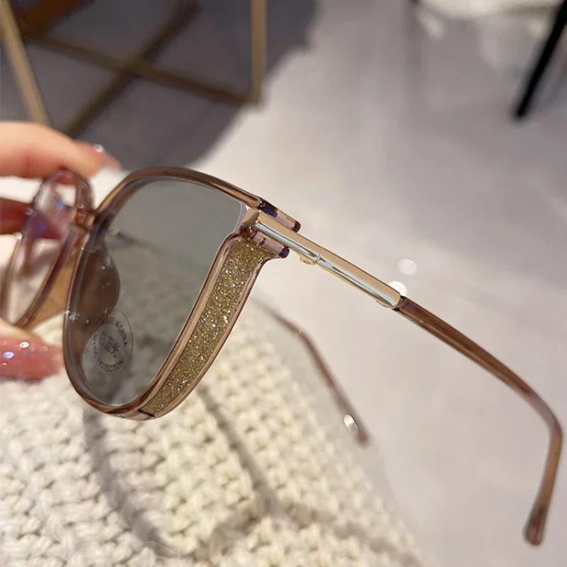 Men Ultra Light Large Frame Photochromic Near Sight Glasses Trendy Women Myopia Glasses Anti Blue Light Color Changing Eyewear