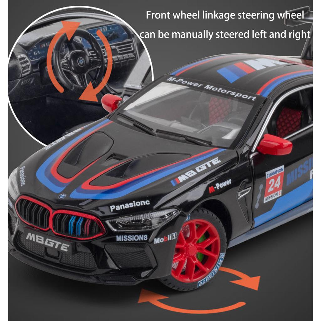 1/24 Scale M8 GTE Racing Diecast automudeli mänguasi, tagasitõmmatav mänguasi koos heli ja valgusega lastele Väikelapse poistele Tüdrukutele Kingikogu