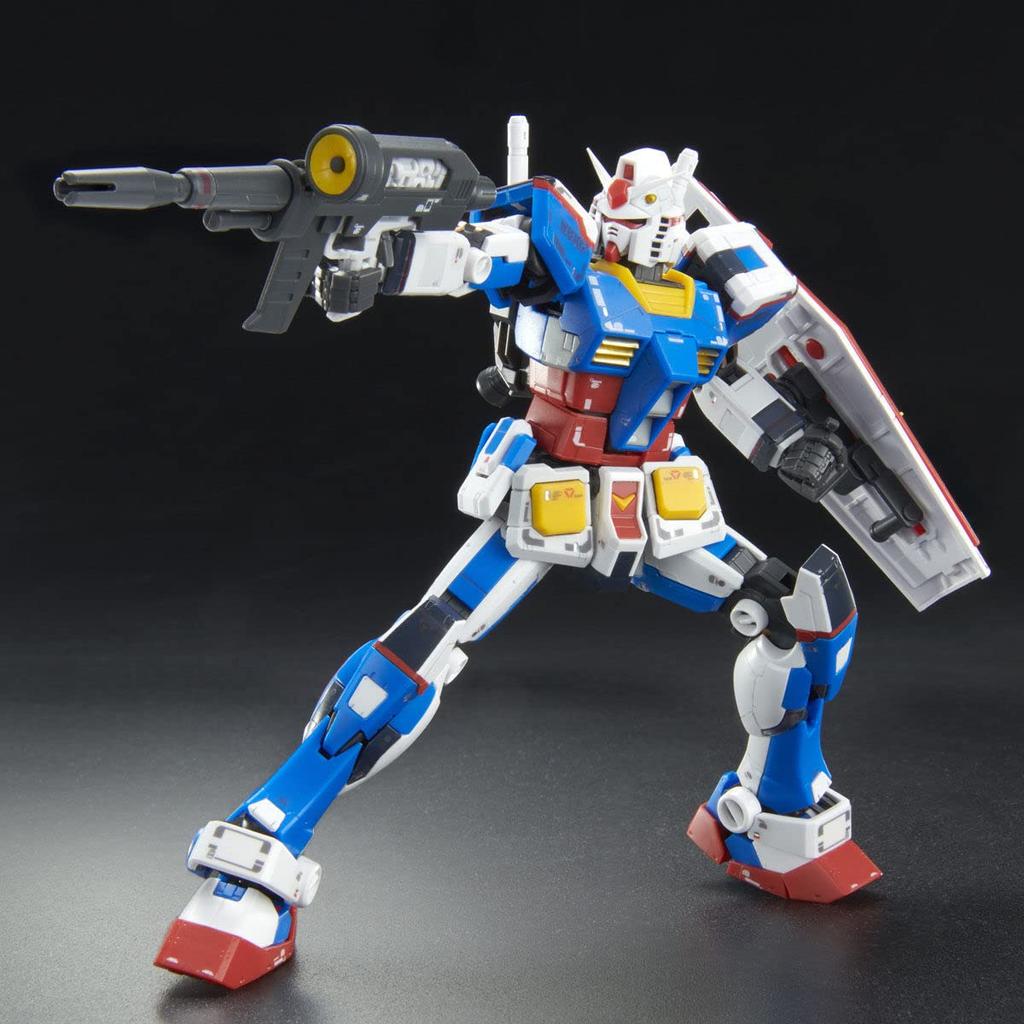 BANDAI RG 1/144 RX-78-2 Gundam (Team Bright Custom)