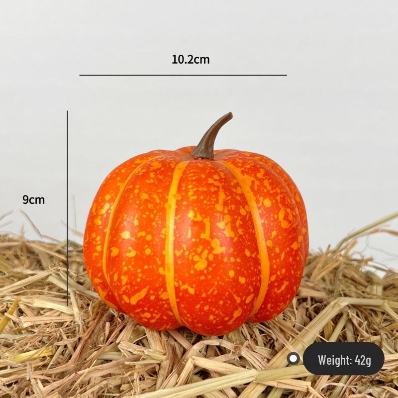 Pumpkin Harvest Festival Props: Farmhouse Halloween Decoration for Mall Displays and Room Ornaments