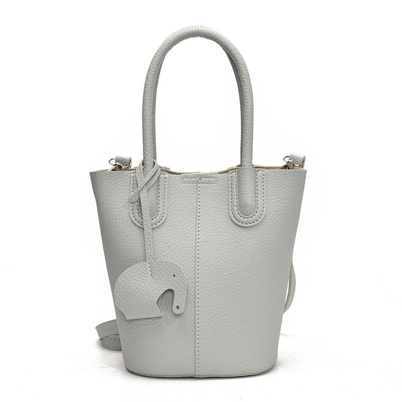 Fashion Bag Women's New Solid Color Versatile Shoulder Messenger Bag
