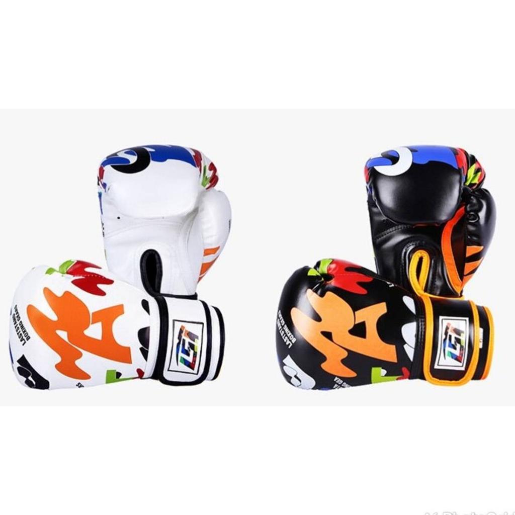 Kids Boxing Gloves for Boys and Girls,Child Training Kickboxing Muay Thai Mitts MMA Sparring Punching Bag Gloves