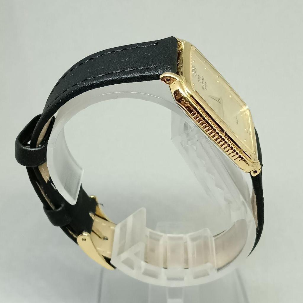 Used GLYCINE 021105 Gold Square 2P Diamond Men's Quartz