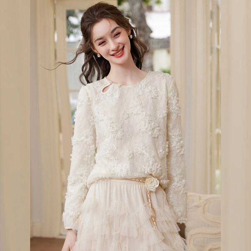 3D Floral Round Neck Hollow-Out Blouse XL