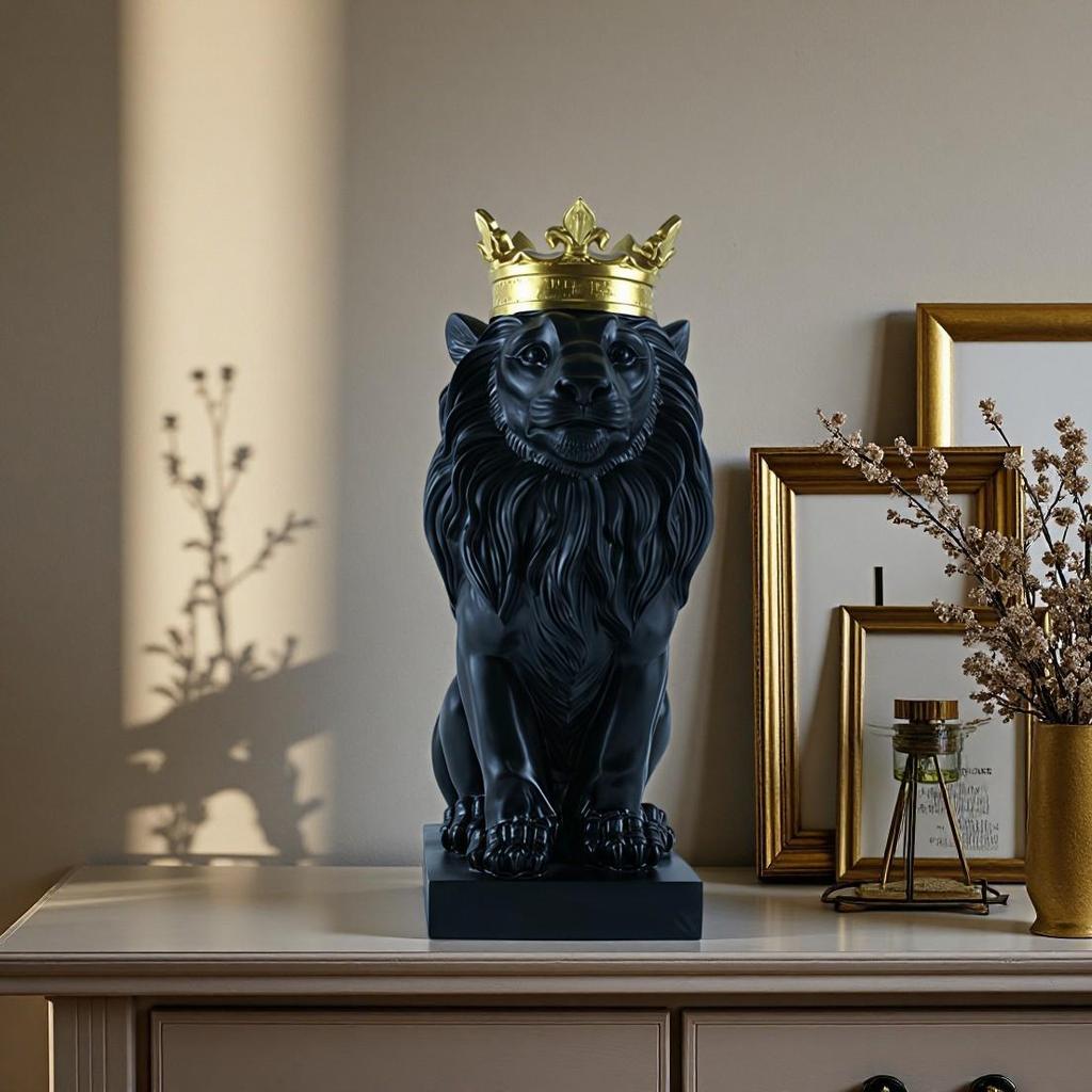 Crown Lion Handmade Resin Ornament: Creative Living Room or Bedside Gift Decoration.