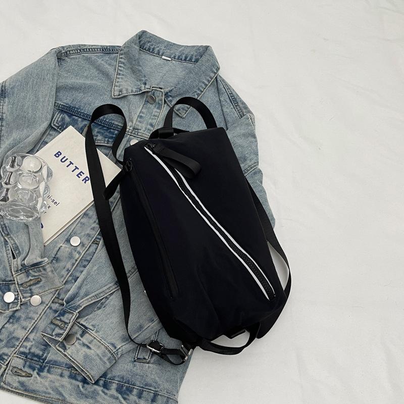 Multifunctional shoulder breast bag Fitness backpack Waterproof yoga bag Sports messenger bag Large capacity casual class bag